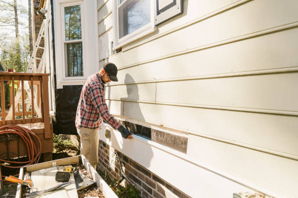 Trusted Wood Siding service in Columbia, IL - Creative Siding